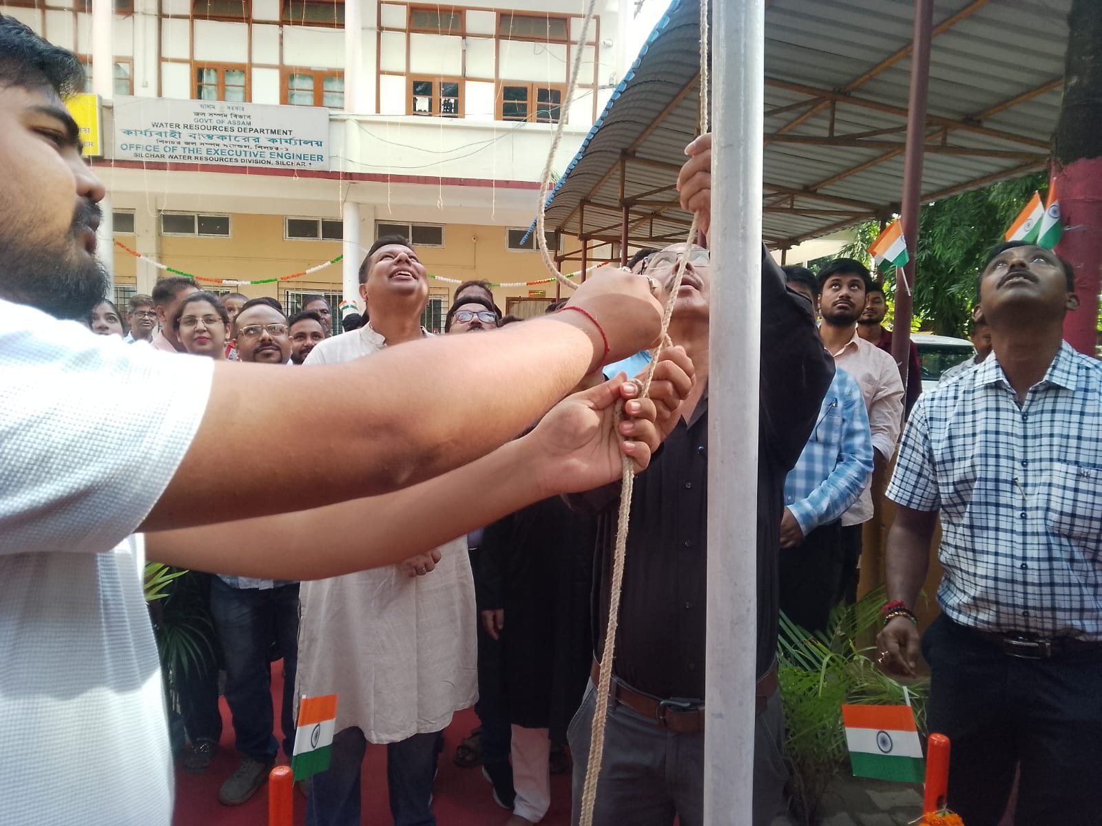 দেশের আশিতম স্বাধীনতা দিবস উদযাপন হয় জল সম্পদ কার্যালয়ে