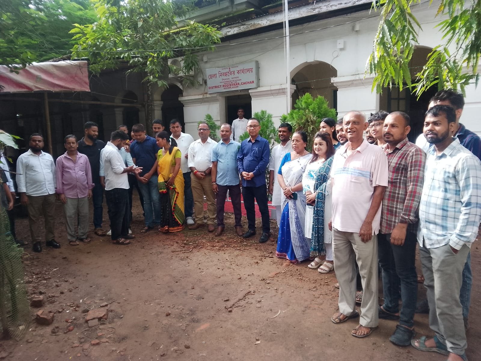 শিলচরে কাছাড় জেলার সাব রেজিস্টার কার্যালয়ে স্বাধীনতা দিবস পালন