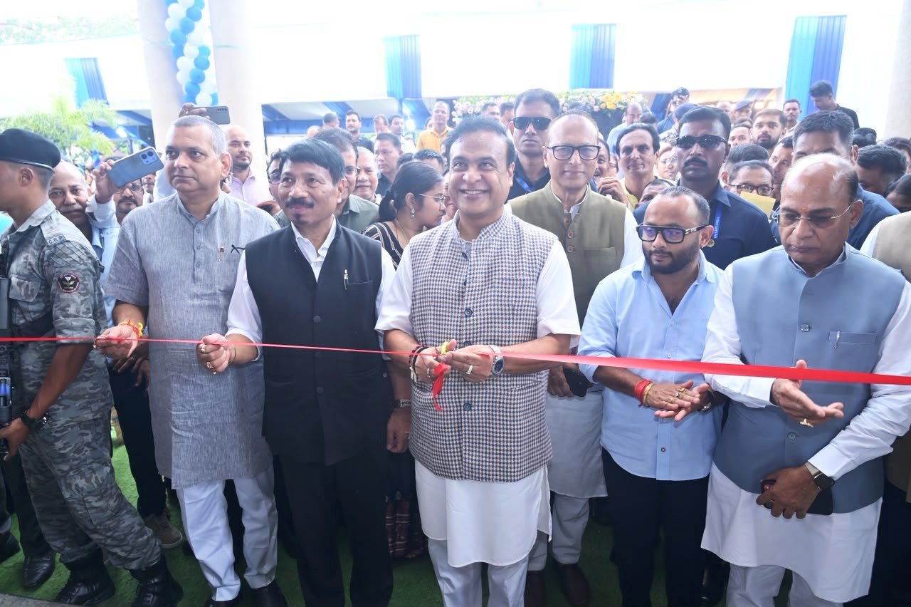 আজ কামরূপ মহানগরের জেলার সংহত জেলা প্রশাসকের কার্যালয়ের নবনির্মিত ভবনের উদ্বোধন করেন মুখ্যমন্ত্রী।