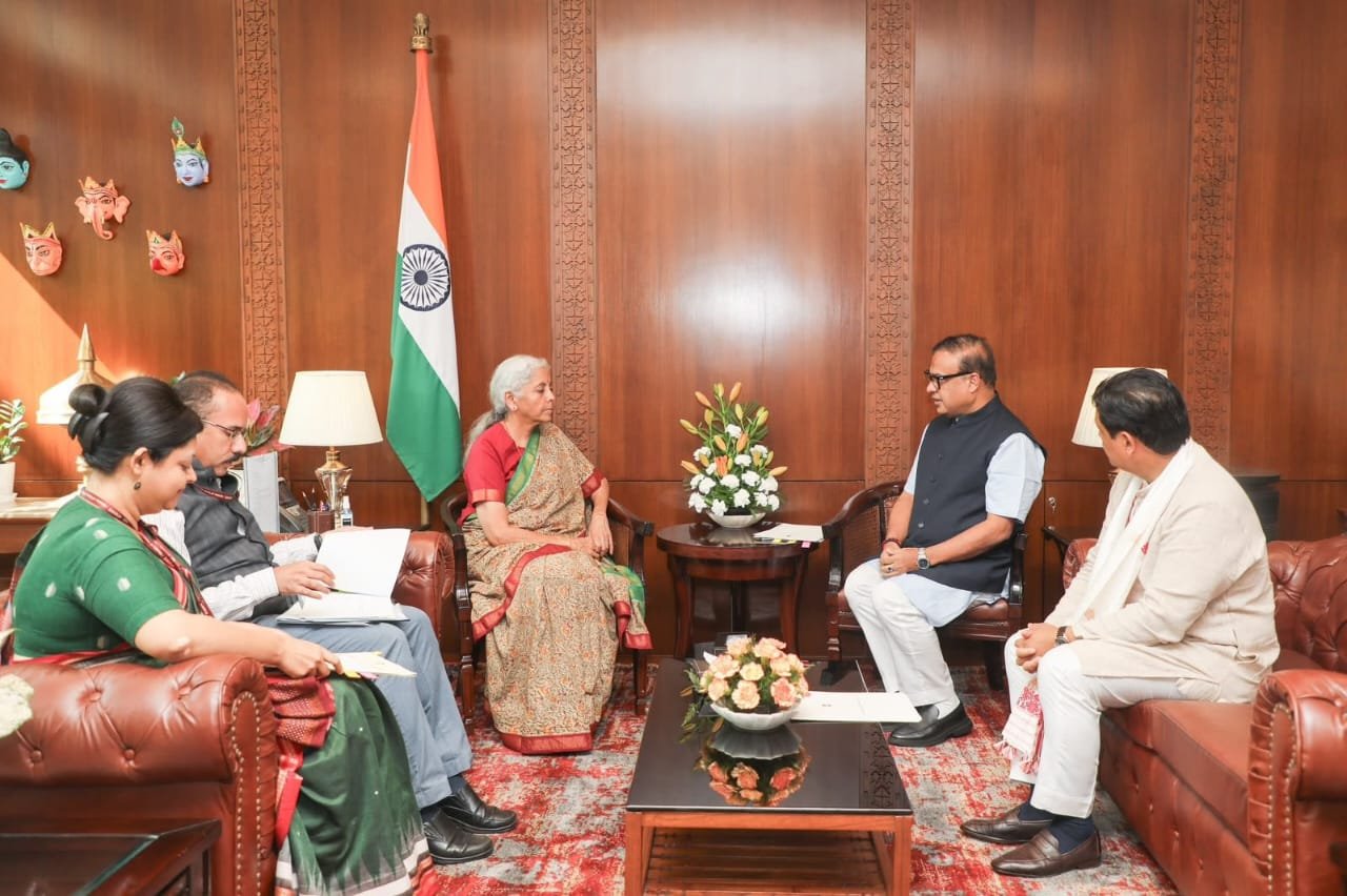 অসম, মেঘালয়ের মুখ্যমন্ত্রীদের উত্তর-পূর্বে বৈদেশিক সাহায্যপুষ্ট প্রকল্পে জোর দেওয়ার আহ্বান