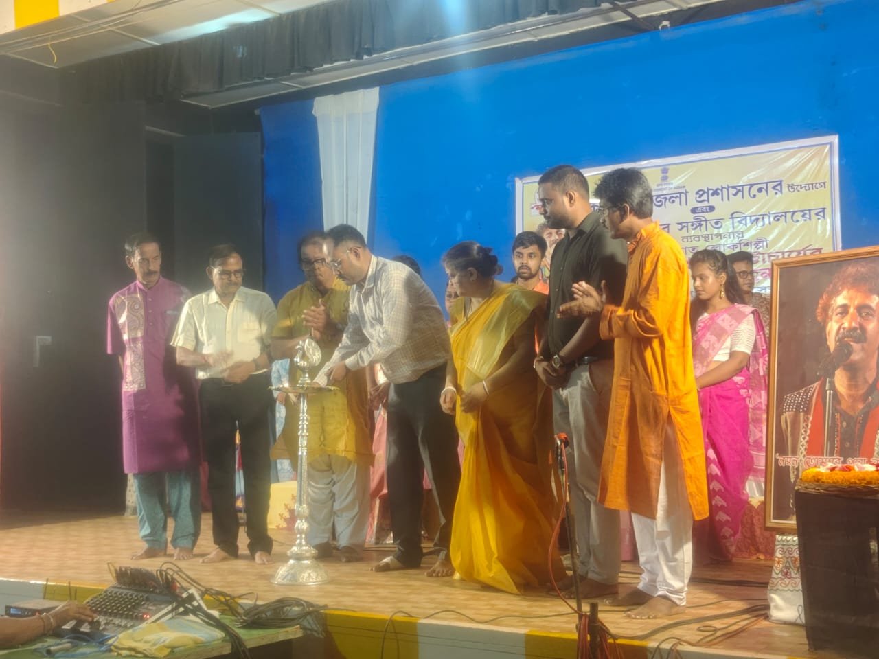 মাটির গান প্রজন্ম পেরিয়ে হৃদয়ে পৌঁছতে পারে, দেখিয়ে গিয়েছেন কালিকাপ্রসাদ: অতিরিক্ত জেলা আয়ুক্ত ডেভিড কুমার বরা ;