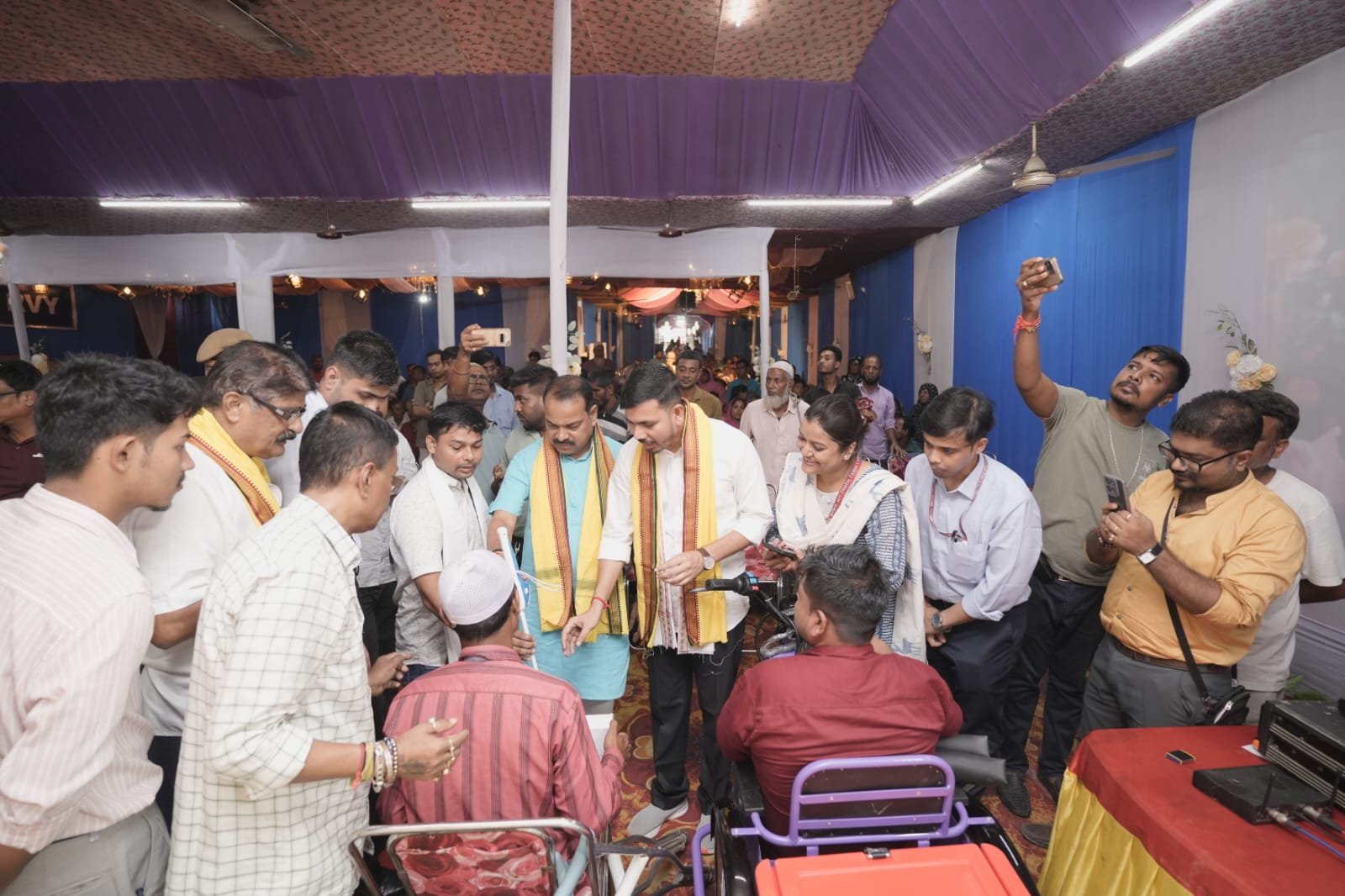 হাইলাকান্দিতে দিব্যাঙ্গজনের মধ্যে সহায়ক সামগ্রী বিতরণ প্রধানমন্ত্রীর জন্মদিন উপলক্ষে সামাজিক অধিকারিতা শিবির