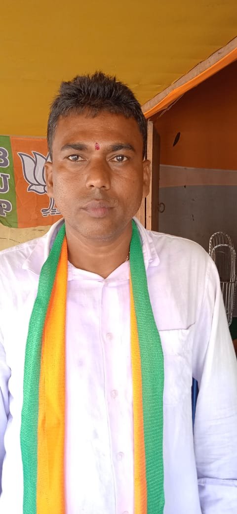 ৩৯ নম্বর ওয়ার্ডের বিজেপি মনোনীত প্রার্থী উত্তম কুমার গোয়ালা।